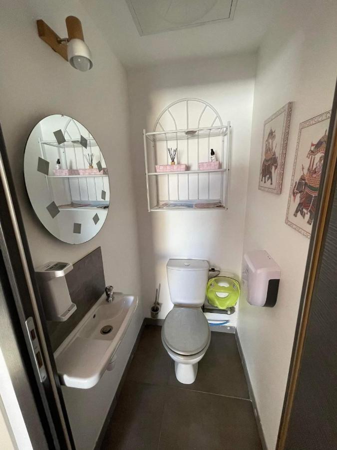 Maison F2, Neuve Au Calme Avec Jardinet La Crau Bagian luar foto